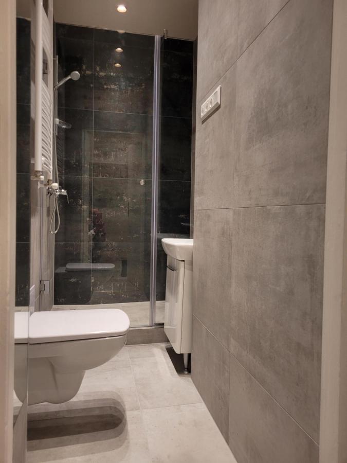 Lara II Apartman Debrecen Esterno foto
